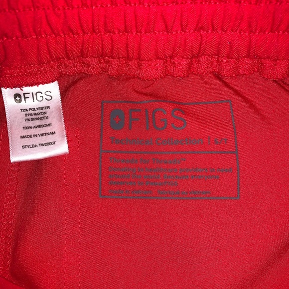 Figs Pop Red Set - Picture 3 of 3